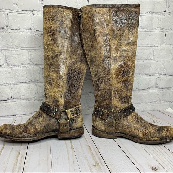 FRYE Phillip studded harness tall boots in chocolate glazed vintage leather - Picture 11 of 16